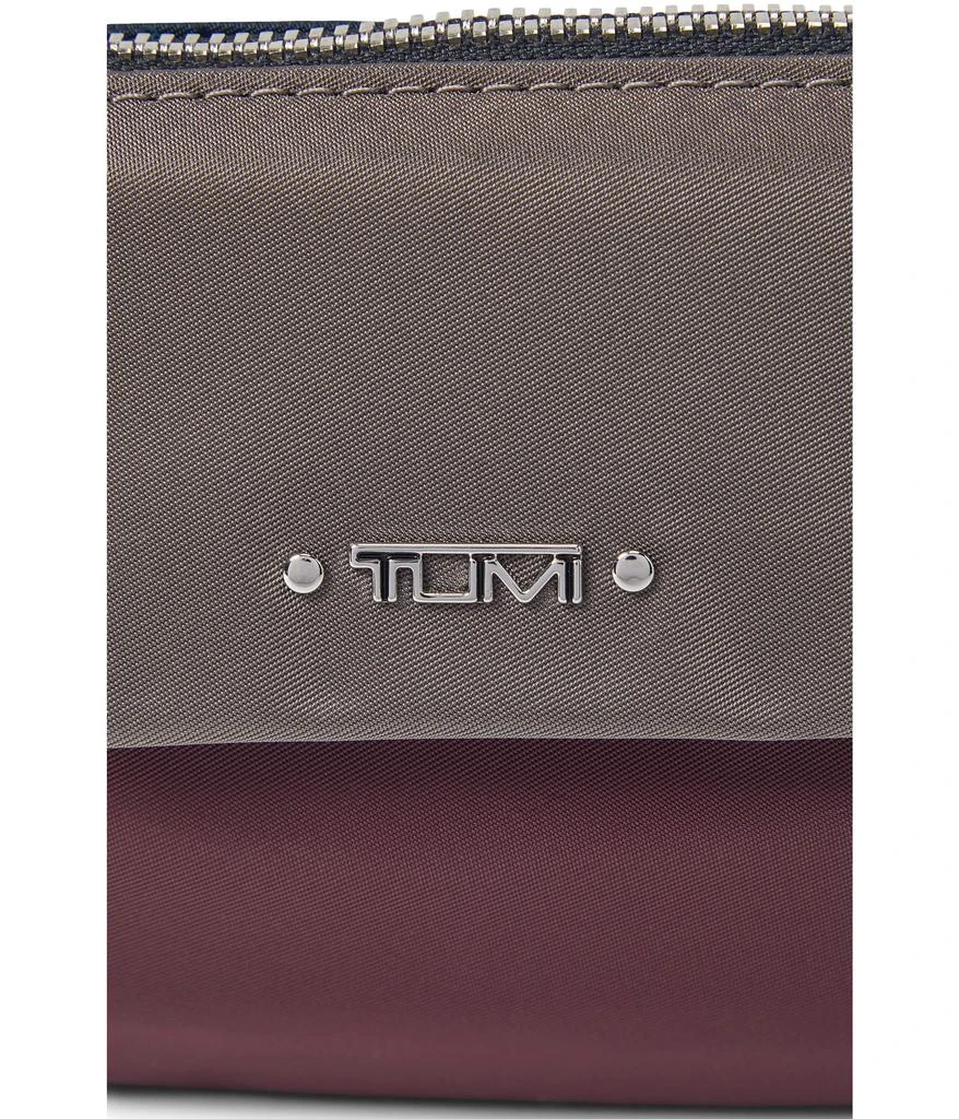 商品Tumi|Voyageur Juno Slim Hip Bag,价格¥613,第4张图片详细描述