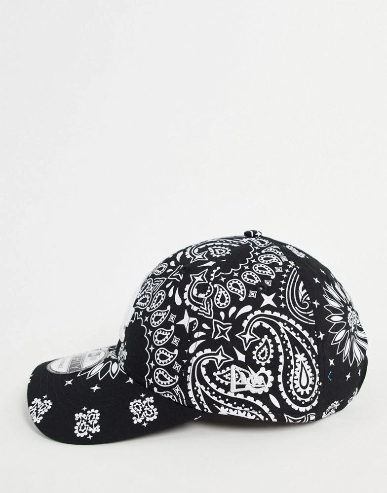 商品New Era|New Era MLB 9Forty New York Yankees paisley unisex cap in black exclusive at ASOS,价格¥166,第2张图片详细描述