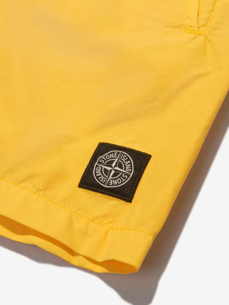 Stone Island Yellow, Navy, Green Boys Logo Swim Shorts 商品