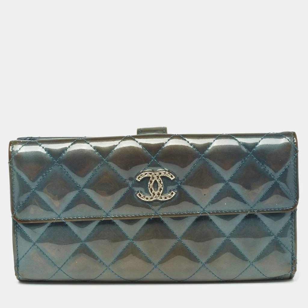 商品[二手商品] Chanel|Chanel Green Quilted Patent Leather CC Flap Continental Wallet,价格¥4331,第1张图片