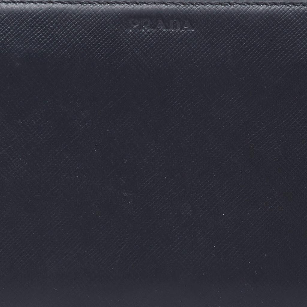 Prada Black Saffiano Leather Travel Zip Around Wallet商品第5张图片规格展示