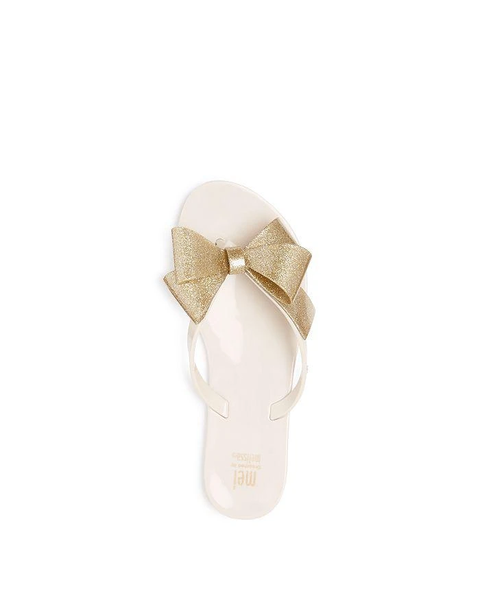 商品Mini Melissa|女孩(小童)Girls' Mel by Melissa Harmonic Bow III Flip Flop Sandals - Little Kid,价格¥248,第3张图片详细描述