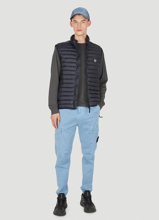 商品Stone Island|Compass Patch Down Sleeveless Jacket in Blue,价格¥4398,第2张图片详细描述