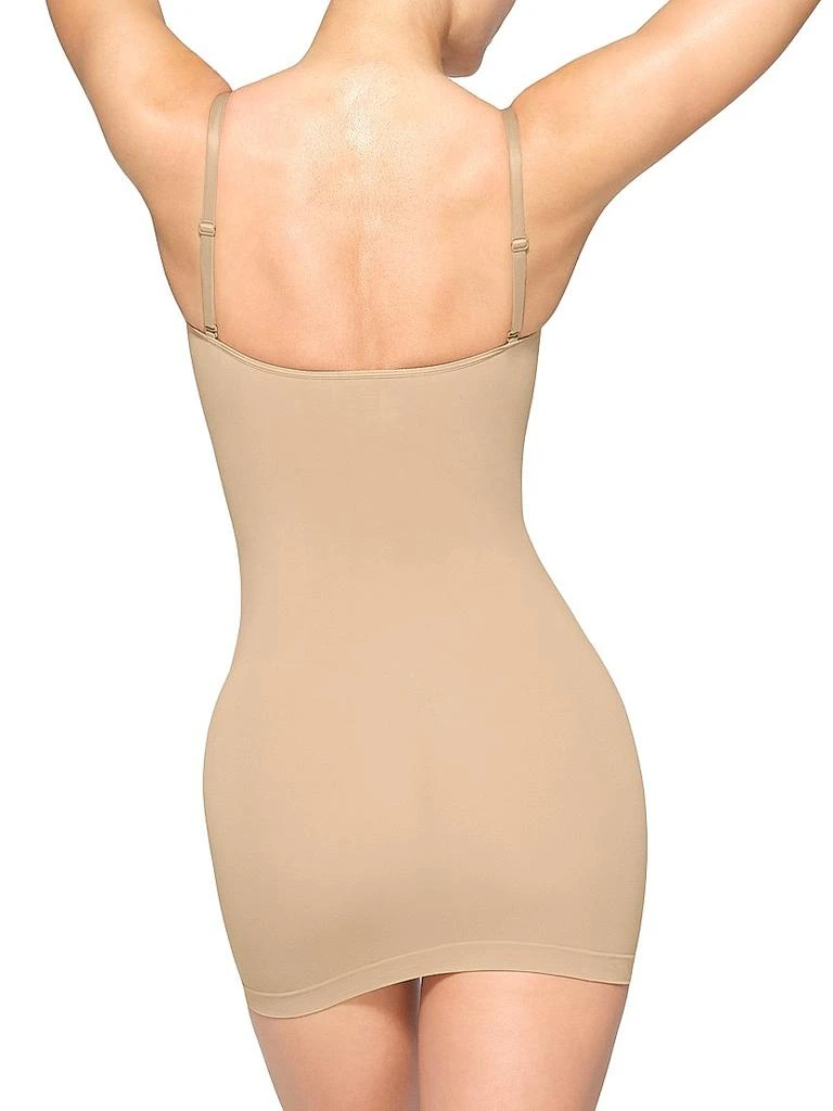 商品SKIMS|Seamless Sculpt Slip Dress,价格¥273,第4张图片详细描述