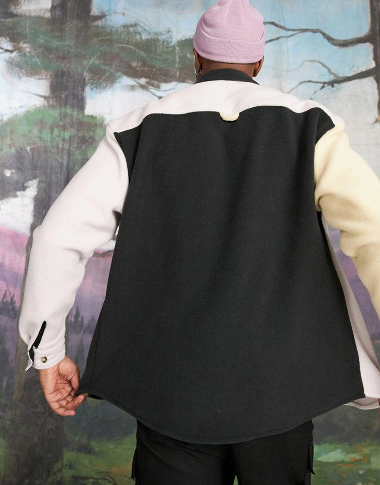 商品ASOS|ASOS DESIGN 90s oversized shirt in colour block fleece with summit studios logo,价格¥117,第4张图片详细描述