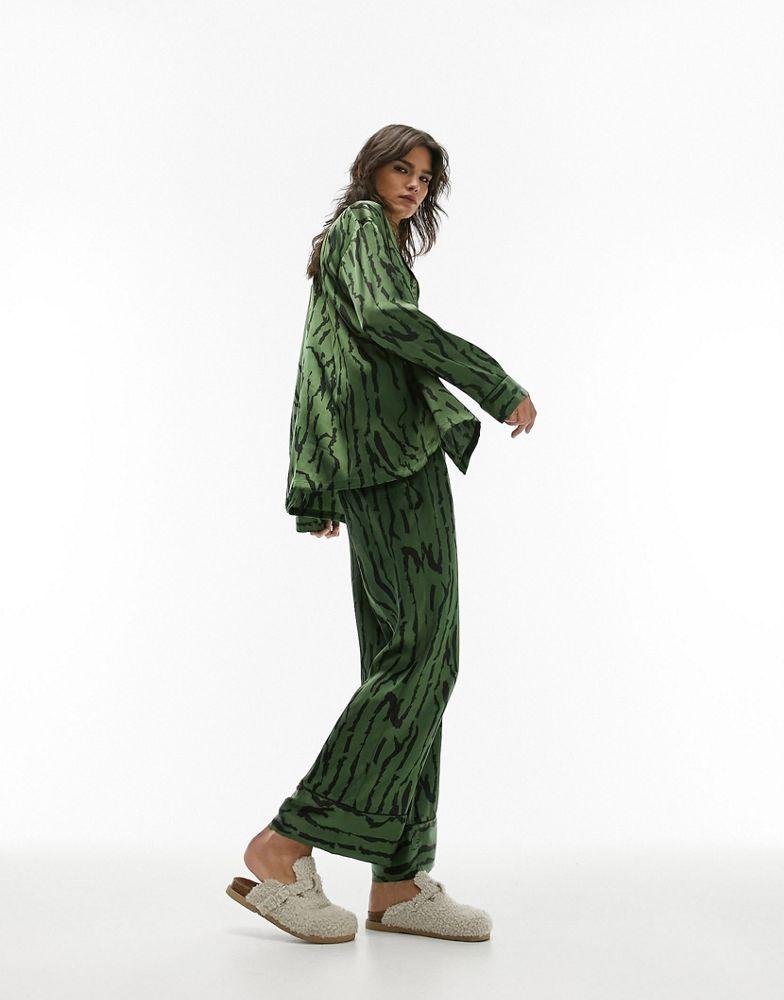 Topshop abstract tiger print satin piped shirt and trouser pyjama set in green商品第1张图片规格展示