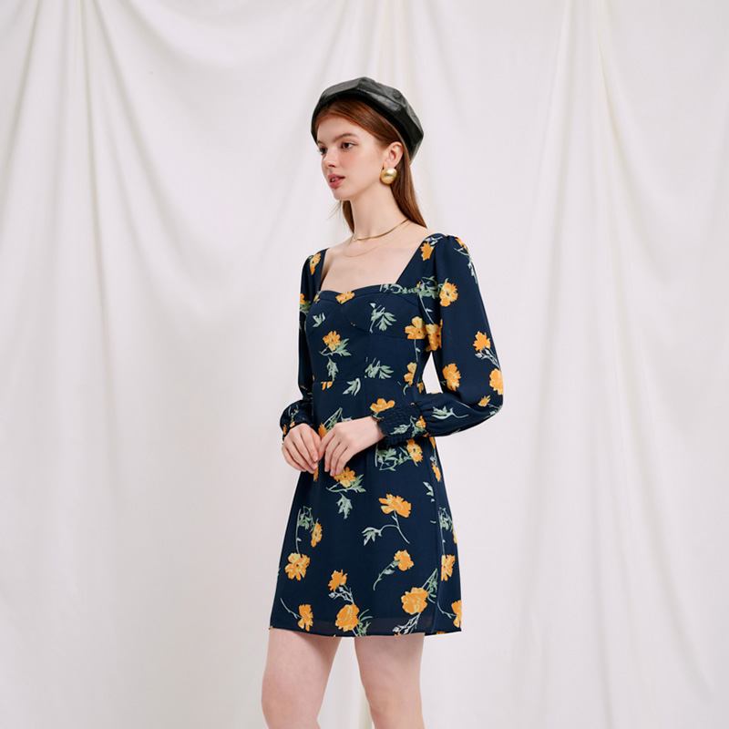 Arya藏青虞美人印花法式连衣裙 | Arya Dress - Navy Floral商品第2张图片规格展示