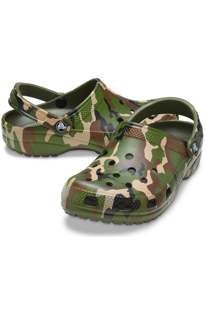 商品Crocs|Classic Printed Camo Clogs - Army Green/Multi,价格¥286,第2张图片详细描述