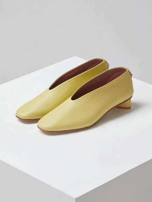 商品ARCHIVEPKE|Epke V-Pumps - Champagne,价格¥1734,第2张图片详细描述