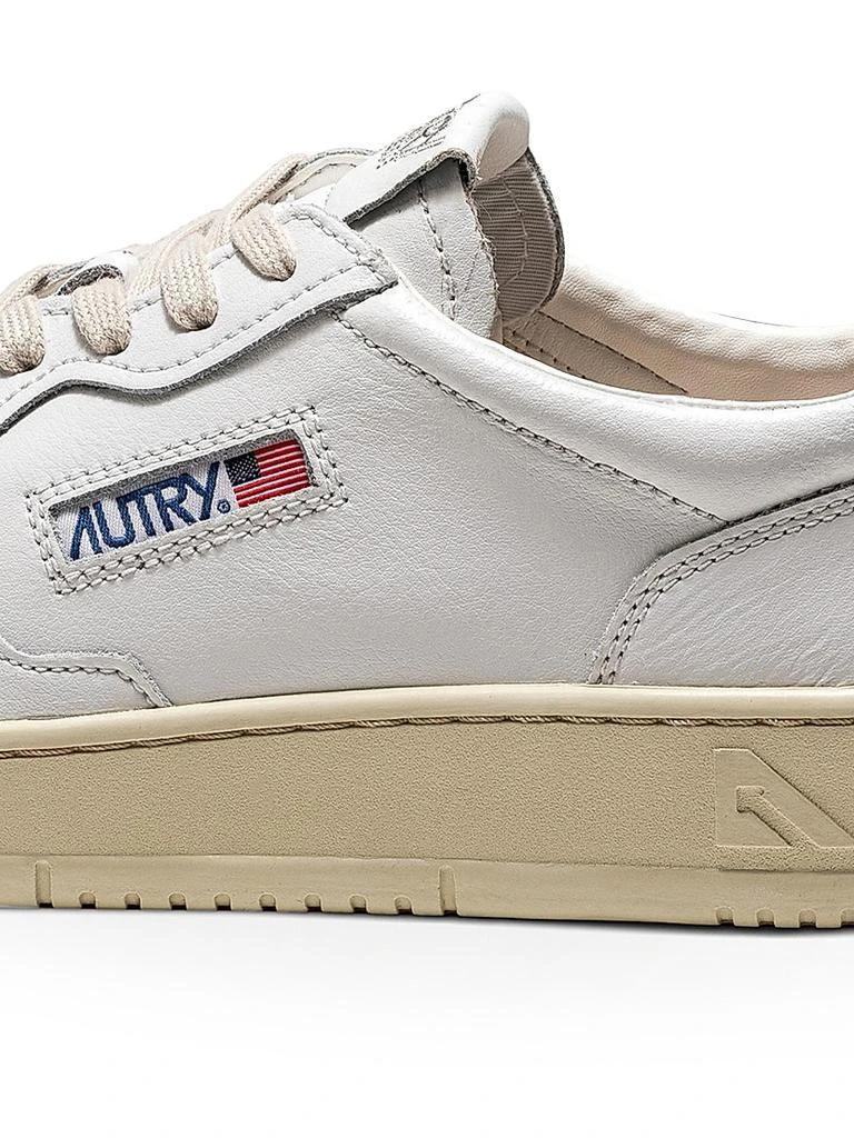 商品Autry|Medalist Leather Low-Top Sneakers,价格¥1448,第2张图片详细描述