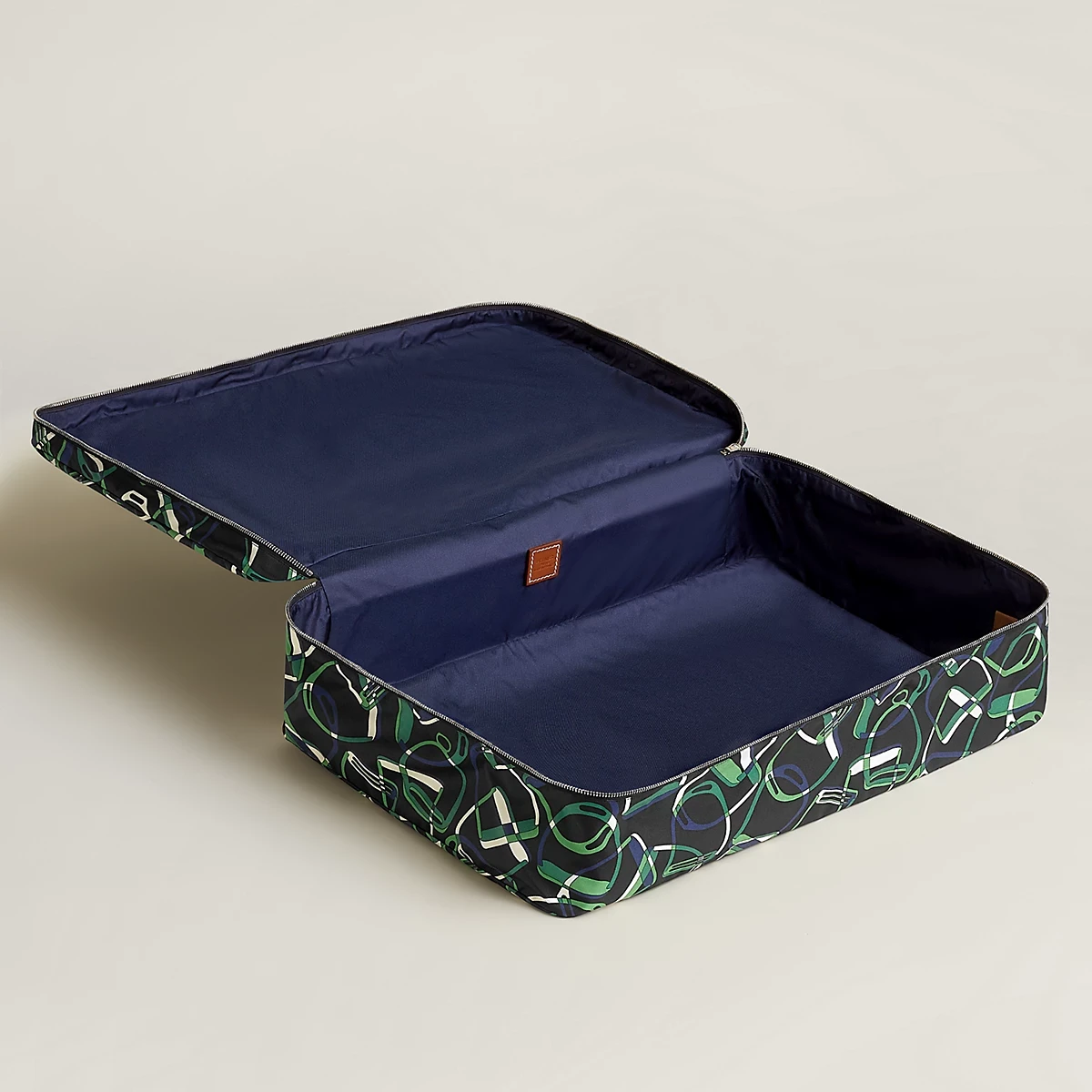 【预售】 爱马仕 24秋冬 女士 收纳包 Housse de voyage Hermès Travelsilk MM H085081CK89 商品