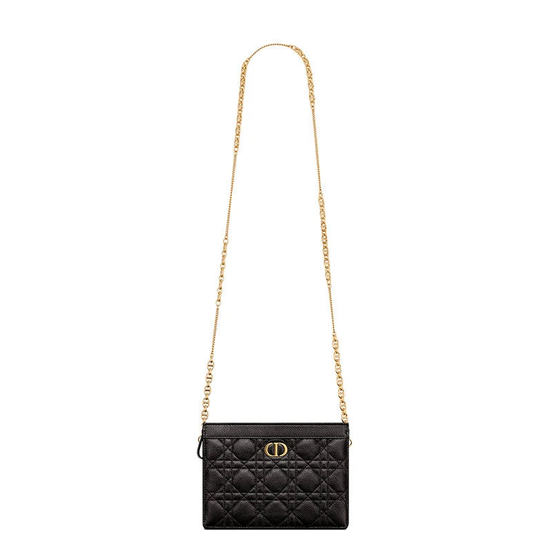 商品Dior|【预售3-7天】DIOR/迪奥 CARO系列 女士黑色柔软牛皮革藤格纹细长款单肩斜挎链条手拿包S5106UWHC_M900,价格¥14159,第6张图片详细描述