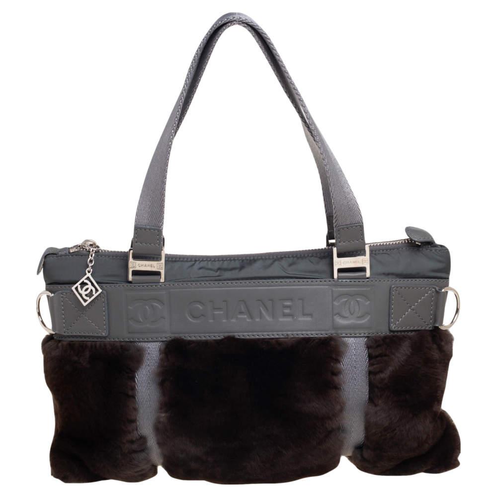 Chanel Grey Rabbit Fur and Nylon CC Tote商品第1张图片规格展示