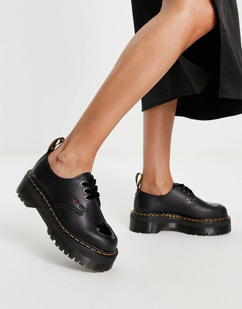 商品Dr. Martens|Dr Martens x betty boop 1461 quad shoes in black,价格¥1191,第3张图片详细描述