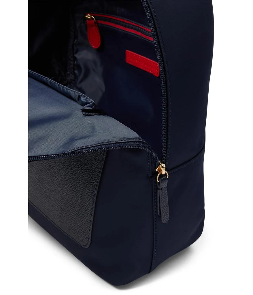 商品Tommy Hilfiger|Jolene II Medium Dome Backpack-Smooth Nylon,价格¥818,第4张图片详细描述