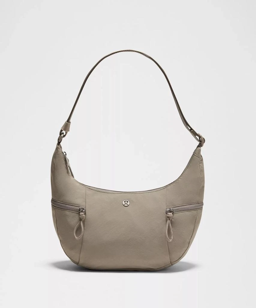 Slouchy Sling Bag 6L 商品