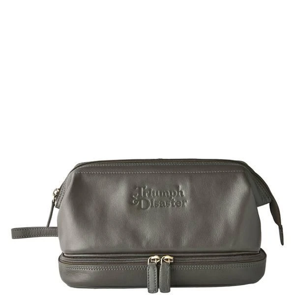 商品Triumph & Disaster|Triumph & Disaster Olive the Dopp Toiletries Bag - Olive,价格¥848,第1张图片