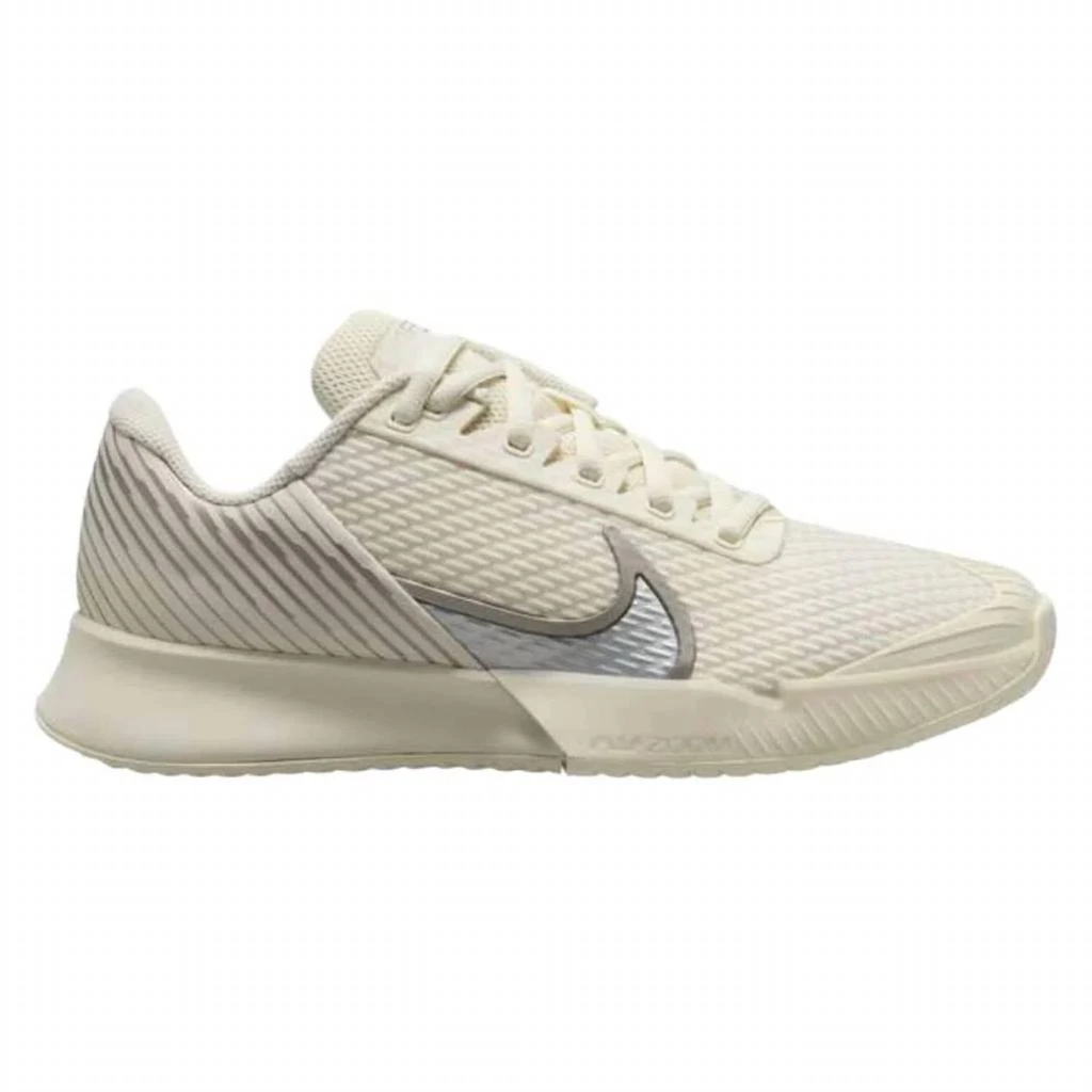 商品NIKE|Women's Air Zoom Vapor Pro 2 Premium Tennis Shoes In Pale Ivory/metallic Silver,价格¥781,第1张图片