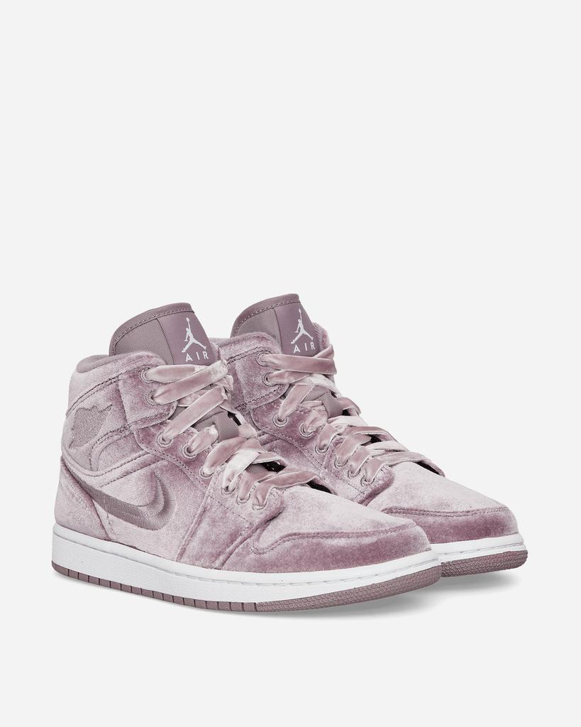 商品Jordan|WMNS Air Jordan 1 Mid SE Sneakers Purple Smoke,价格¥1065,第5张图片详细描述