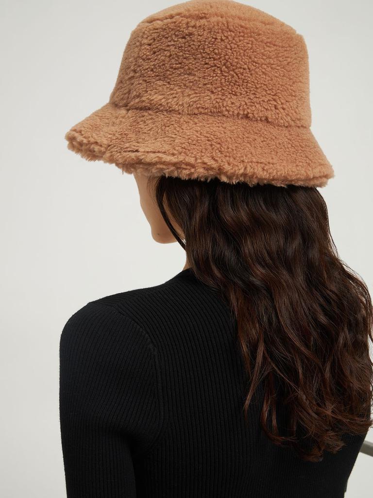 Wera Faux Fur Bucket Hat商品第1张图片规格展示