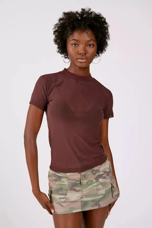 商品BDG|BDG Bourne Mock Neck Tee,价格¥37,第5张图片详细描述