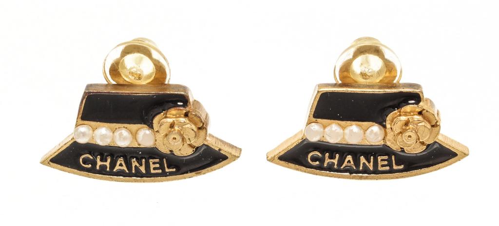 Chanel Black Gold & Pearls Metal Hat Earring商品第1张图片规格展示