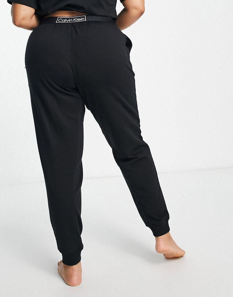 商品Calvin Klein|Calvin Klein Plus Size Reimagined Heritage jogger in black,价格¥558,第4张图片详细描述