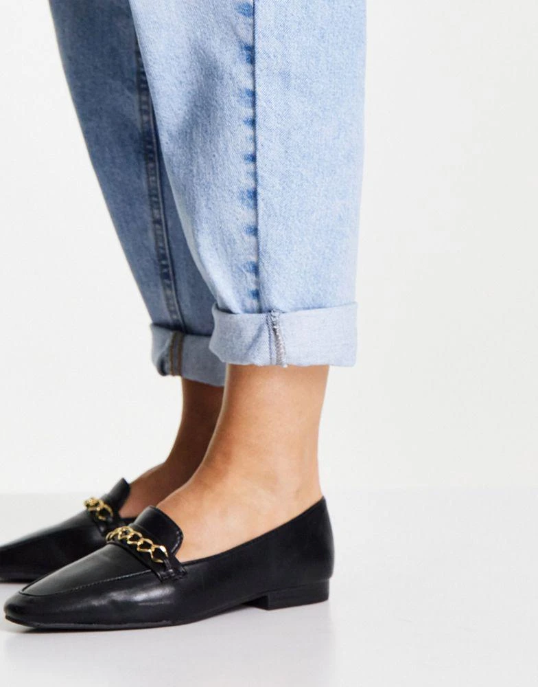 商品ASOS|ASOS DESIGN Mingle chain loafers in black,价格¥204,第4张图片详细描述