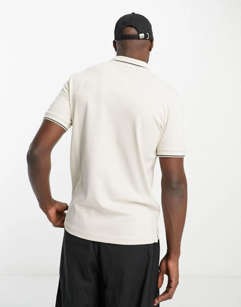 商品Calvin Klein|Calvin Klein logo tipped stretch slim fit pique polo in stone,价格¥645,第2张图片详细描述