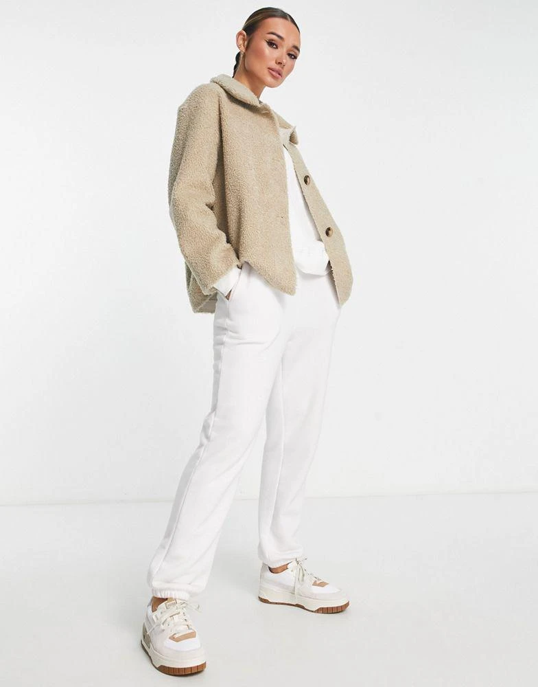 商品Unreal Fur|Unreal Fur Seashell button down teddy jacket in beige,价格¥956,第2张图片详细描述