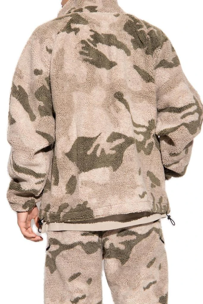商品Essentials|Fear Of God Essentials Camouflage Printed Fleece Hoodie,价格¥1153,第3张图片详细描述