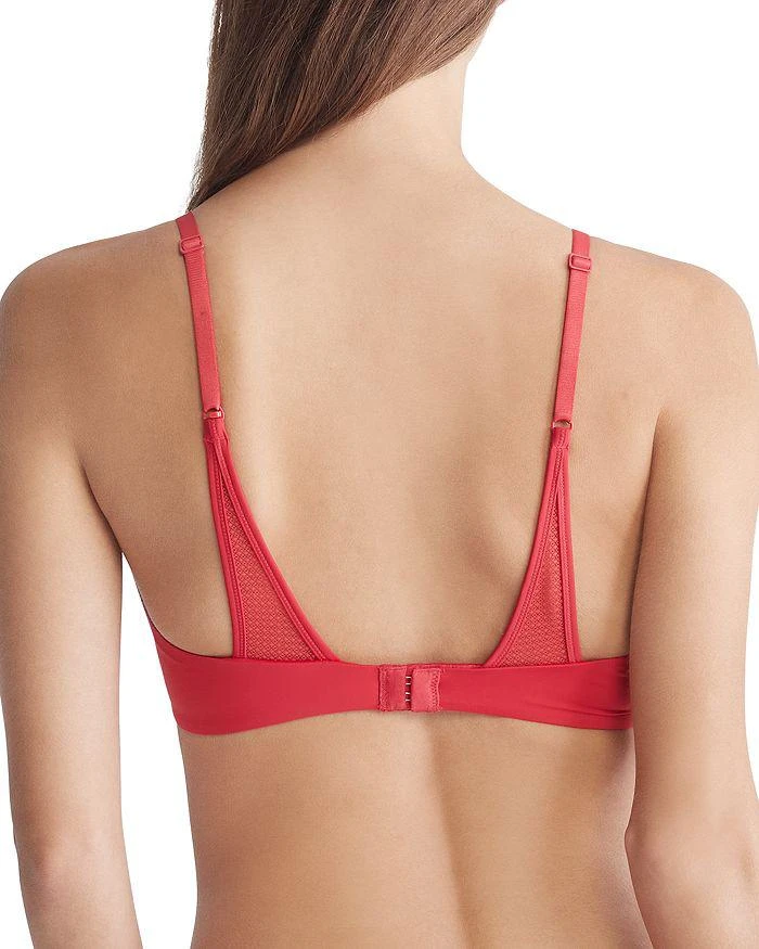 商品Calvin Klein|Infinite Flex Lightly Lined Demi Bra,价格¥253,第2张图片详细描述