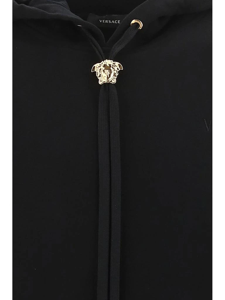 商品Versace|Versace Logo Embroidered Drawstring Hoodie,价格¥3140,第3张图片详细描述