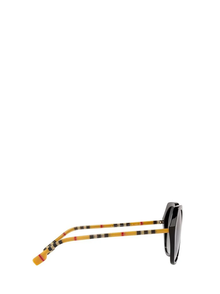 商品Burberry|Burberry Eyewear Vanessa Sunglasses,价格¥1130,第3张图片详细描述