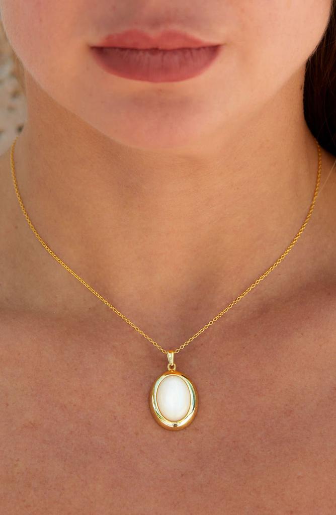 18K Gold Plated Sterling Silver Oval Mother-of-Pearl Pendant Necklace商品第2张图片规格展示