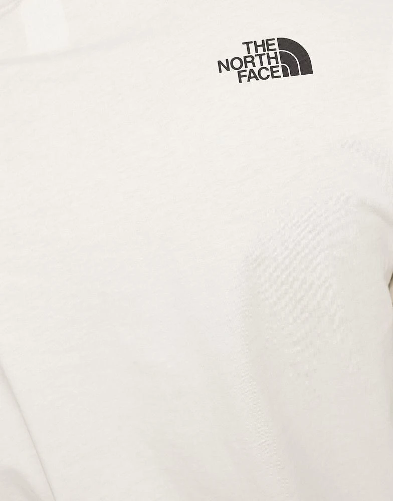 商品The North Face|The North Face Coordinates long sleeve chest print t-shirt in off white,价格¥259,第3张图片详细描述