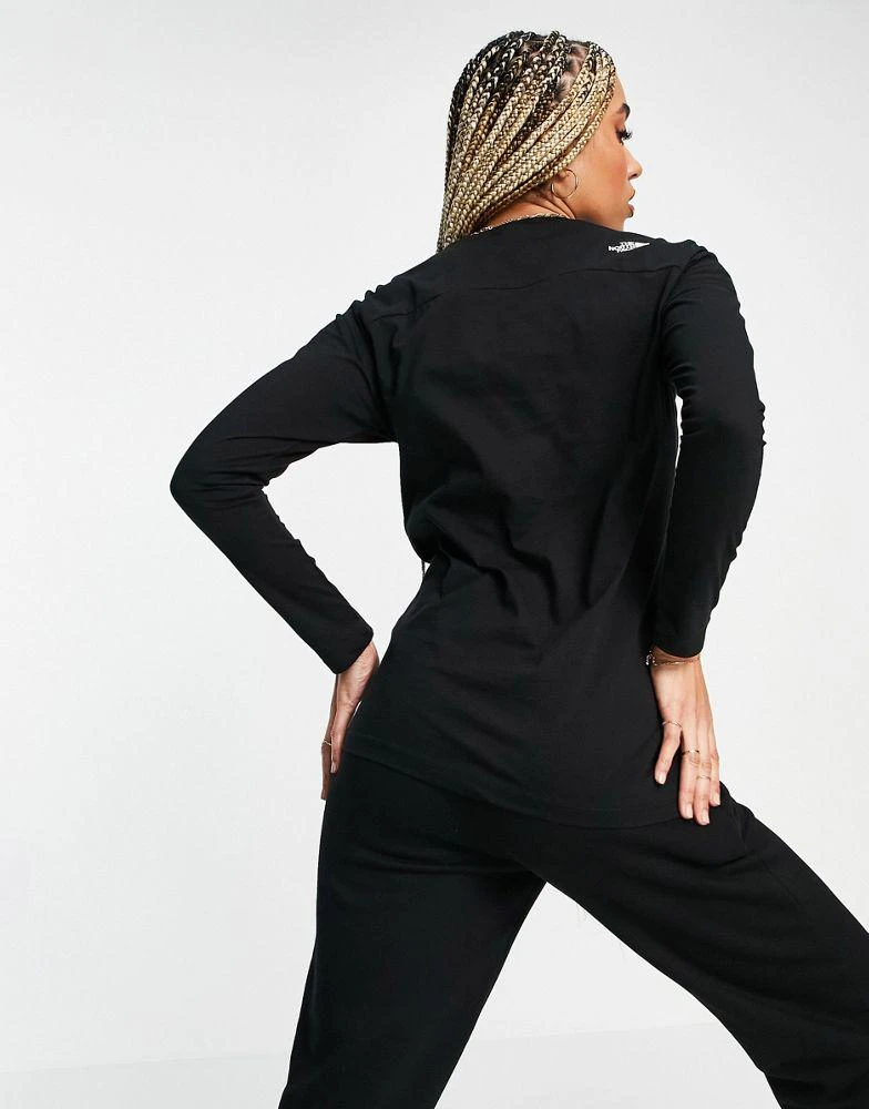 商品The North Face|The North Face Simple Dome long sleeve t-shirt in black,价格¥192,第2张图片详细描述