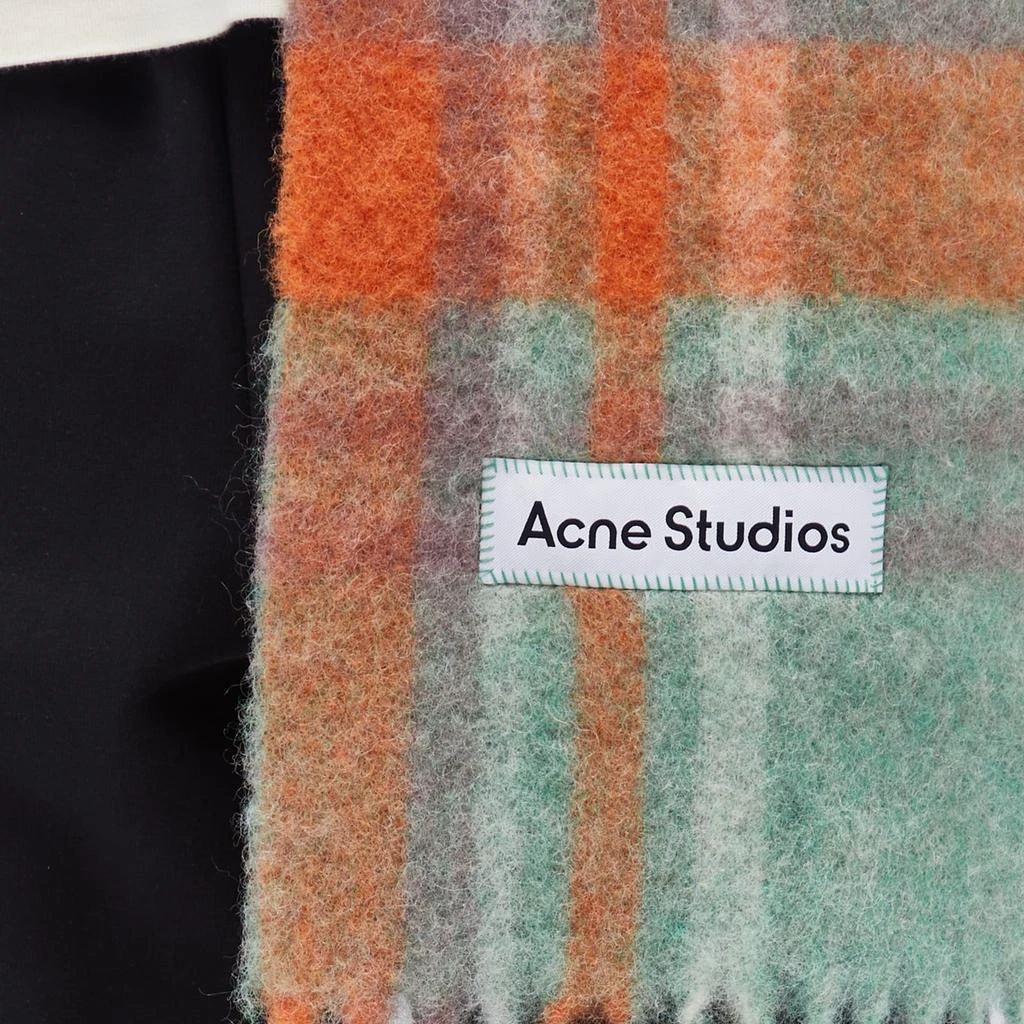 商品Acne Studios|Acne Studios Vally Tartan New Scarf,价格¥2130,第4张图片详细描述