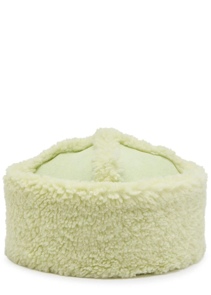 商品JAKKE|Arella faux shearling hat ,价格¥385,第1张图片