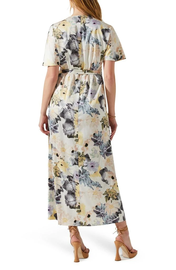 商品ASTR|Floral Short Sleeve Wrap Dress,价格¥225,第2张图片详细描述