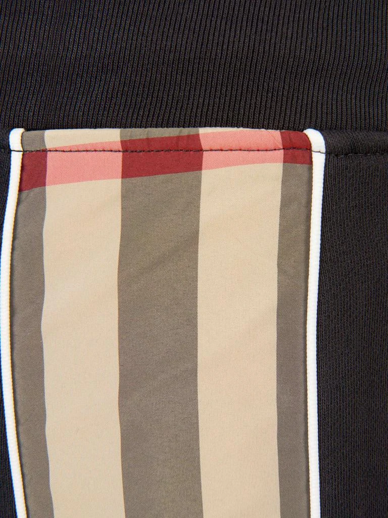 商品Burberry|Burberry Black Baby Boys Cotton Check Trim Shorts,价格¥1327,第2张图片详细描述