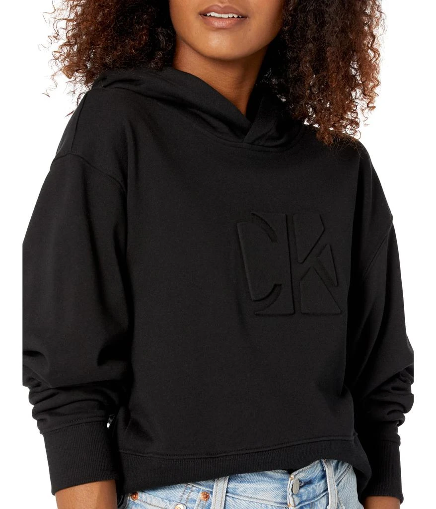 商品Calvin Klein|Hoodie with Embossed Logo,价格¥434,第3张图片详细描述