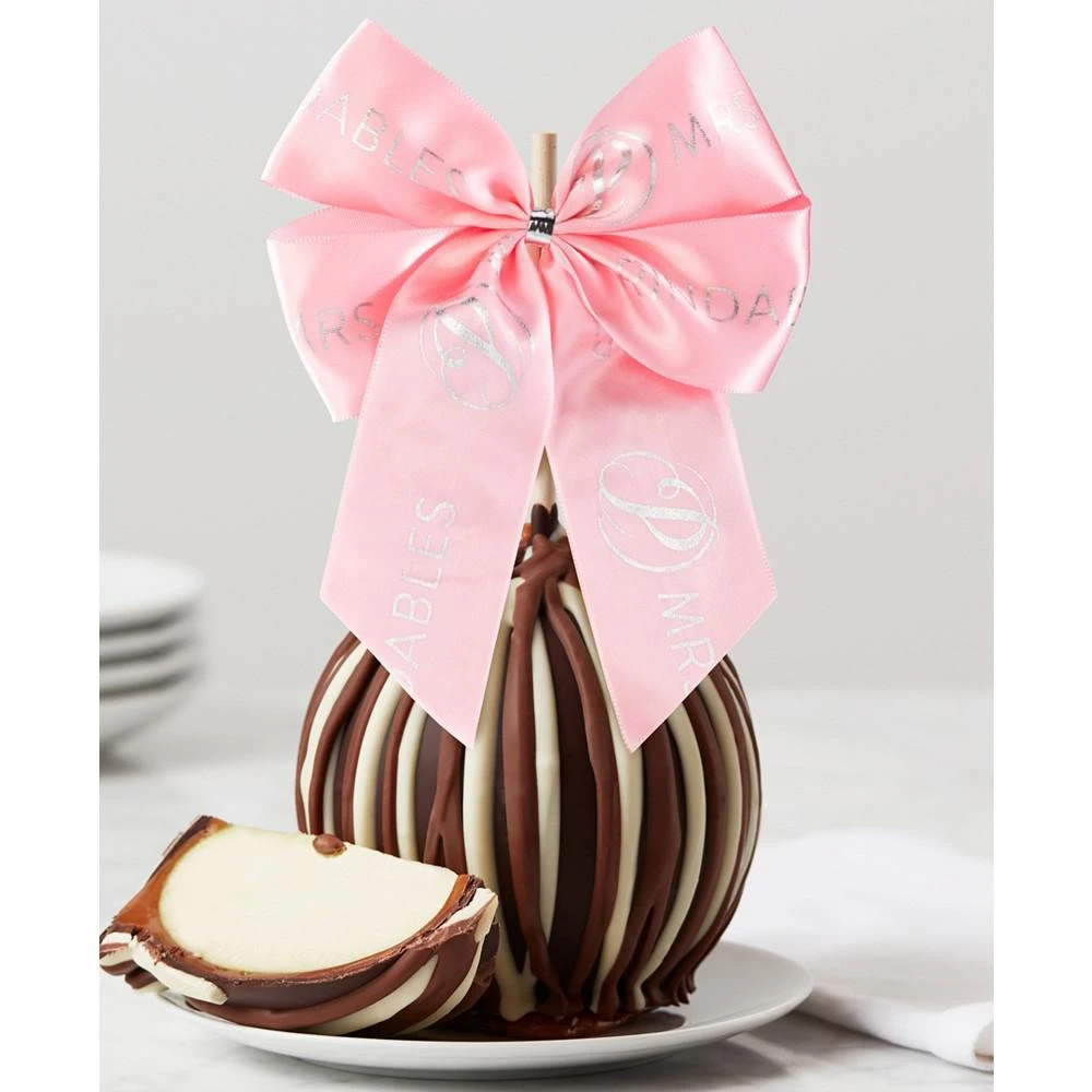 商品Mrs. Prindables|Triple Chocolate Sweet Spring Jumbo Caramel Apple,价格¥225,第1张图片