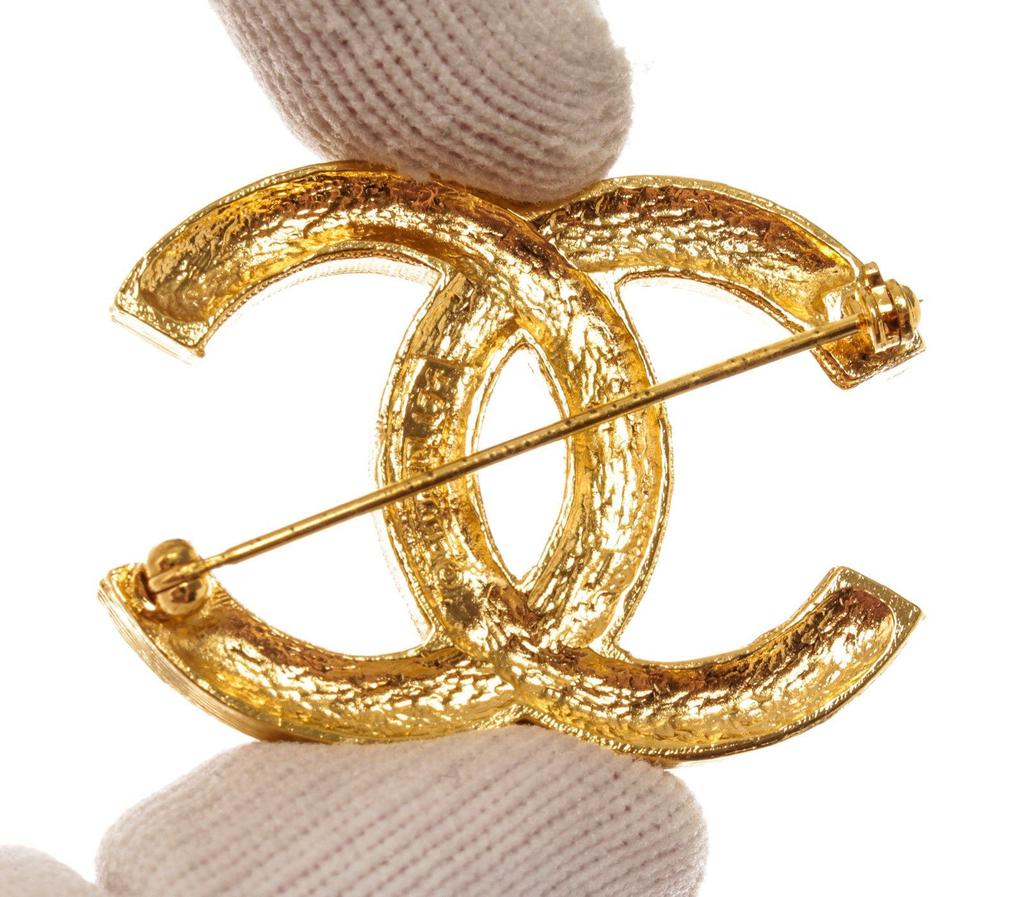 Chanel Vintage Gold-tone Metal CC Rhinestone Brooch商品第4张图片规格展示