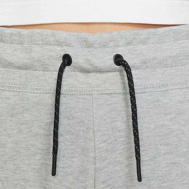 商品NIKE|Nike Women's Sportswear Tech Fleece Pants,价格¥834,第3张图片详细描述