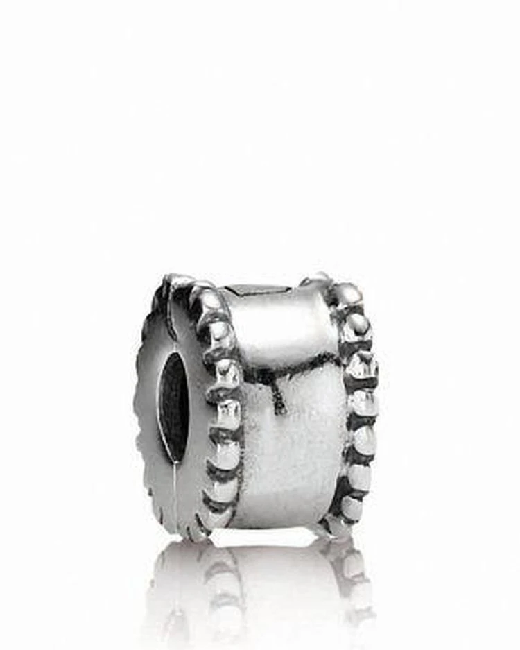 商品PANDORA|Moments Collection Sterling Silver Beveled Clip,价格¥167,第1张图片