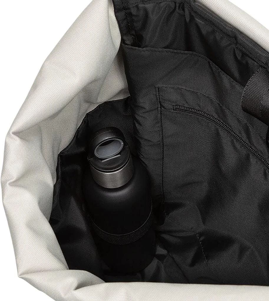 商品Eastpak|Up Roll Backpack 23L ,价格¥253,第5张图片详细描述