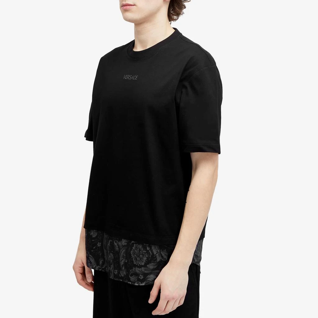 商品Versace|Versace Baroque Panel Tee,价格¥2304,第2张图片详细描述