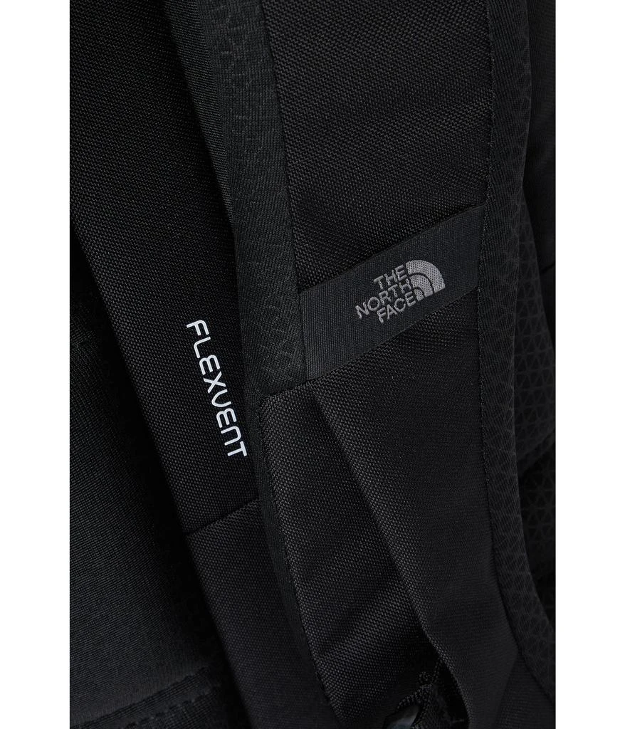 商品The North Face|Jester Backpack,价格¥603,第4张图片详细描述