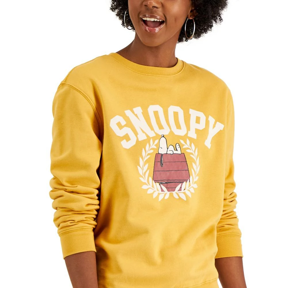 商品Love Tribe|Juniors' Peanuts Snoopy Crest Pullover Top,价格¥115,第3张图片详细描述